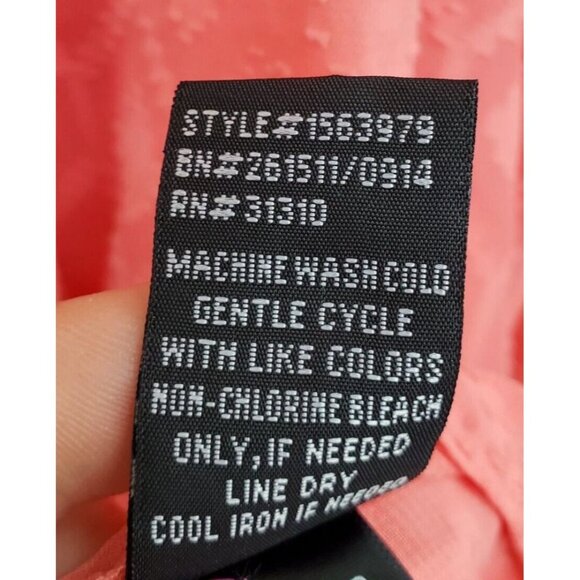 By & By Womens Cold Shoulder Keyhole Neck Blouse Top Size 2X Coral Textured - Picture 12 of 14